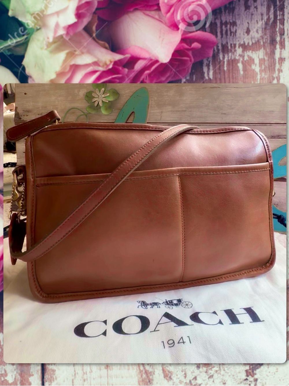 VINTAGE COACH 1980s BRITISH TAN COMPANION BAG 9300